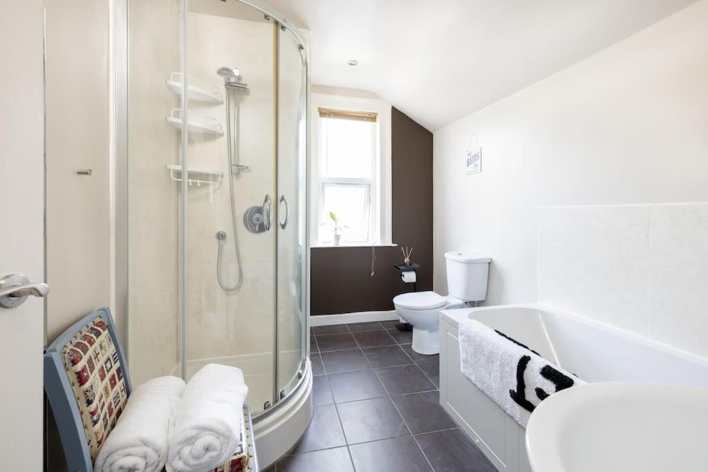 Pure B - Welcoming Bath City 3 Bed House Free Parking & Wifi Екстер'єр фото